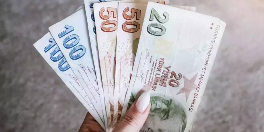 500 bin liranın aylık getirisi merak konusu oldu: İşte banka banka güncel mevduat faiz oranları 10